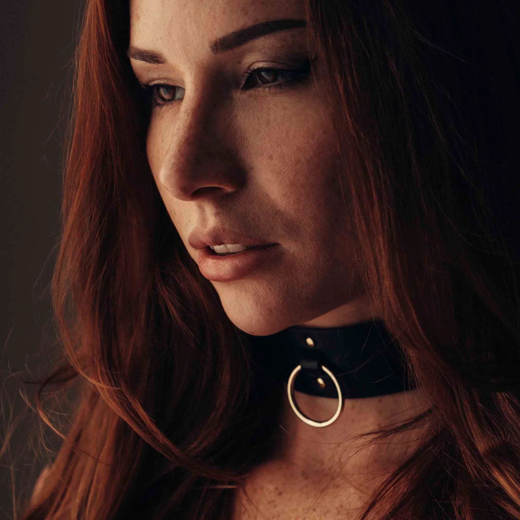 Collar con Correa Negro - Imagen 3